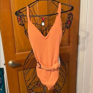 💰💰💰BOGOHO 💰💰💰WET Orange Terracotta One-Piece Swimsuit with Belt-XS